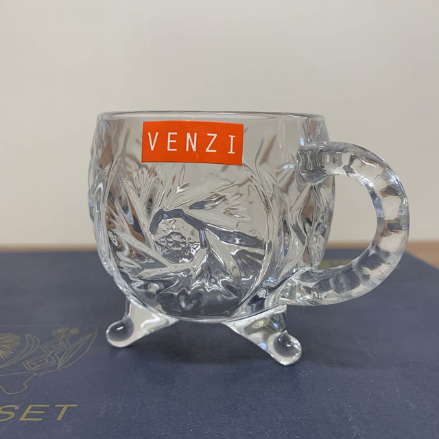 تصویر  فنجان چای خوری پایه دار کریستال ونزی VENZI