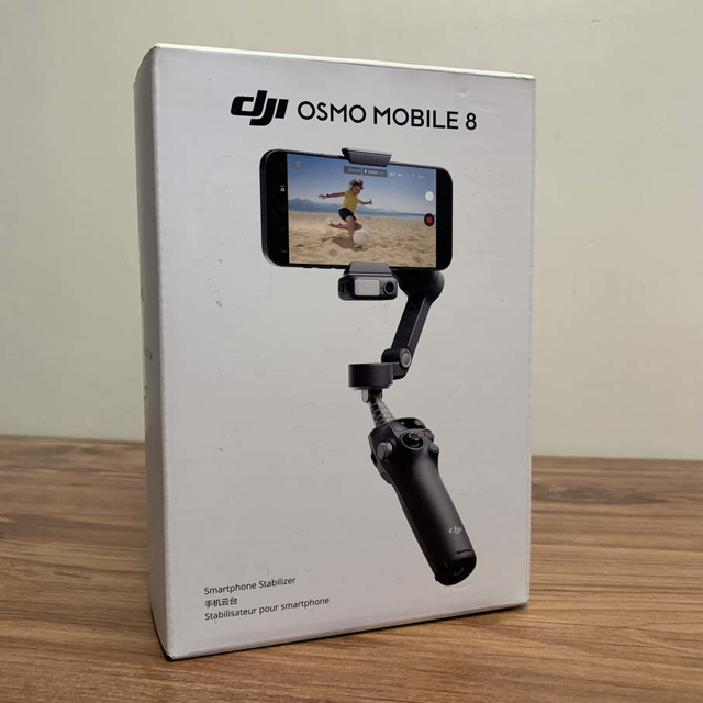 تصویر  گیمبال موبایل دی جی آی DJI Osmo Mobile 8