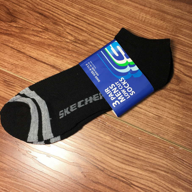 تصویر  2عدد جوراب Skechers سفید و مشکی